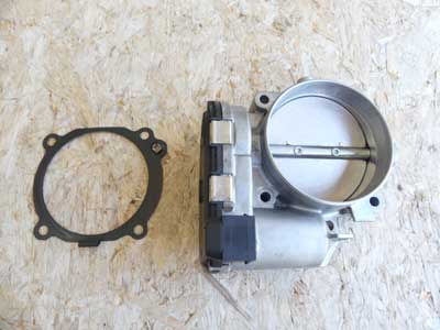 Mercedes Throttle Body A2731410325 CL550 CLK550 CLS550 E550 G550 GL550 ML550 S550